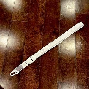 Brand new never used FIGS white lanyard